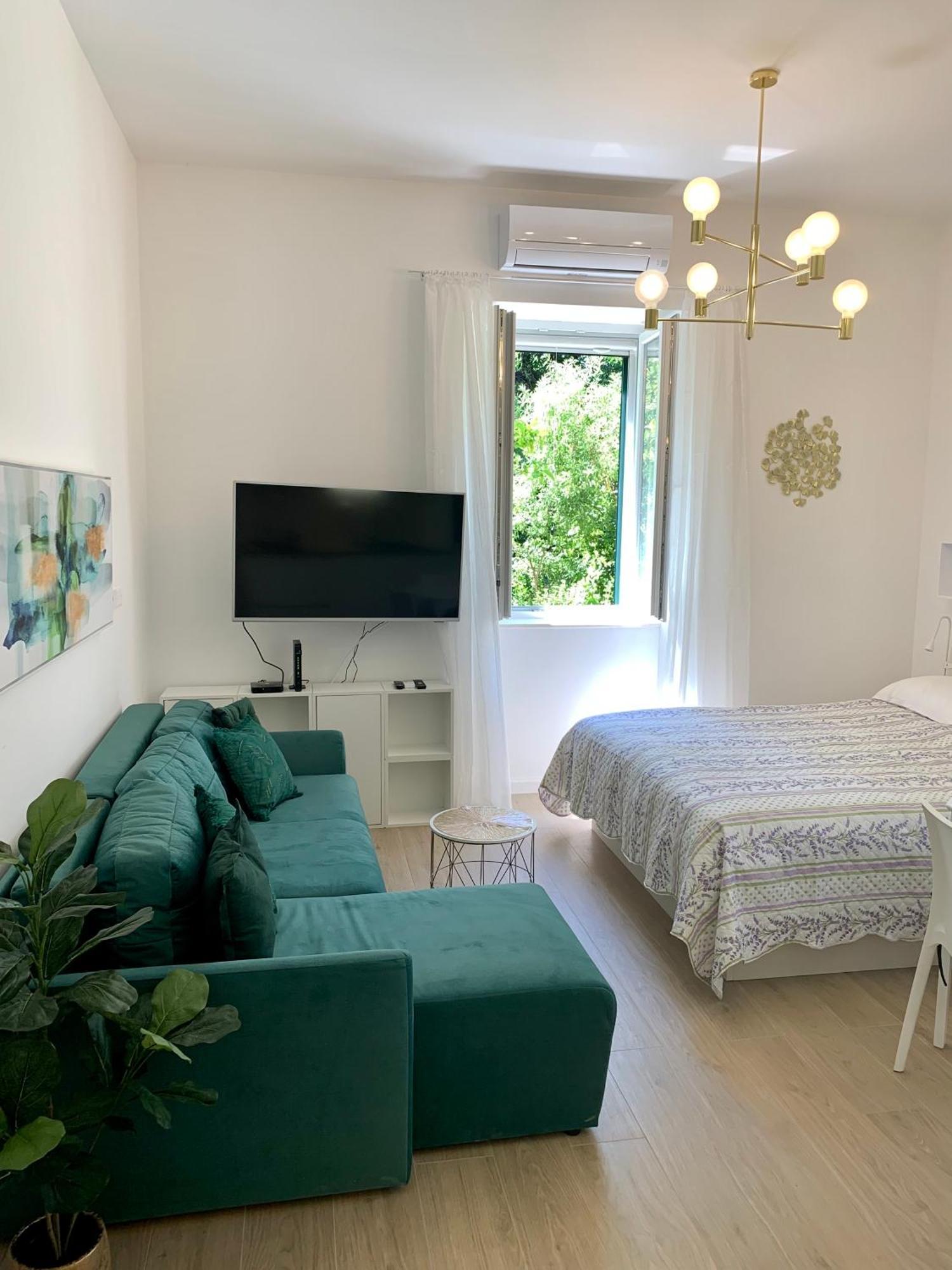 Beach Apartments Lili Split Eksteriør billede